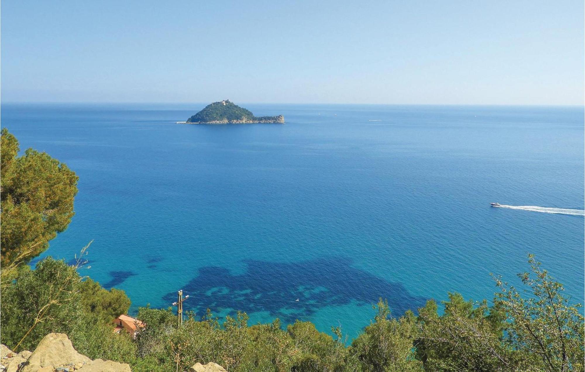 Amazing Apartment In Albenga With Wifi Exteriér fotografie